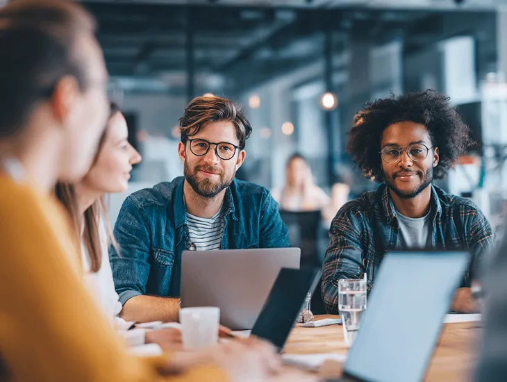 PMSE VAT Indonesia 2026 – registration thresholds, 11% VAT charging, and quarterly reporting